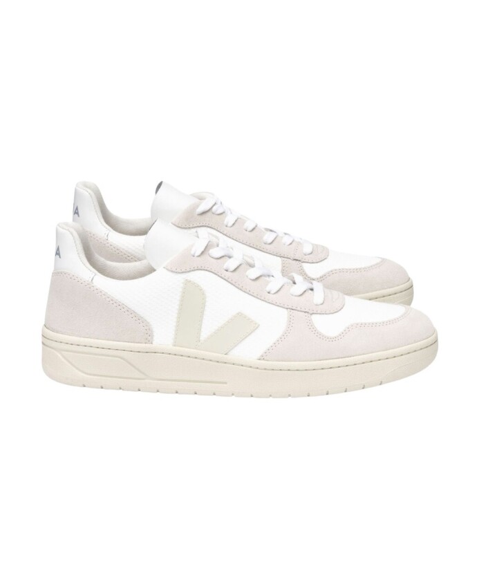 v-10-b-mesh-sneakers