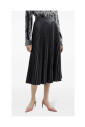 jupe-midi-evasee-en-gris-fonce
