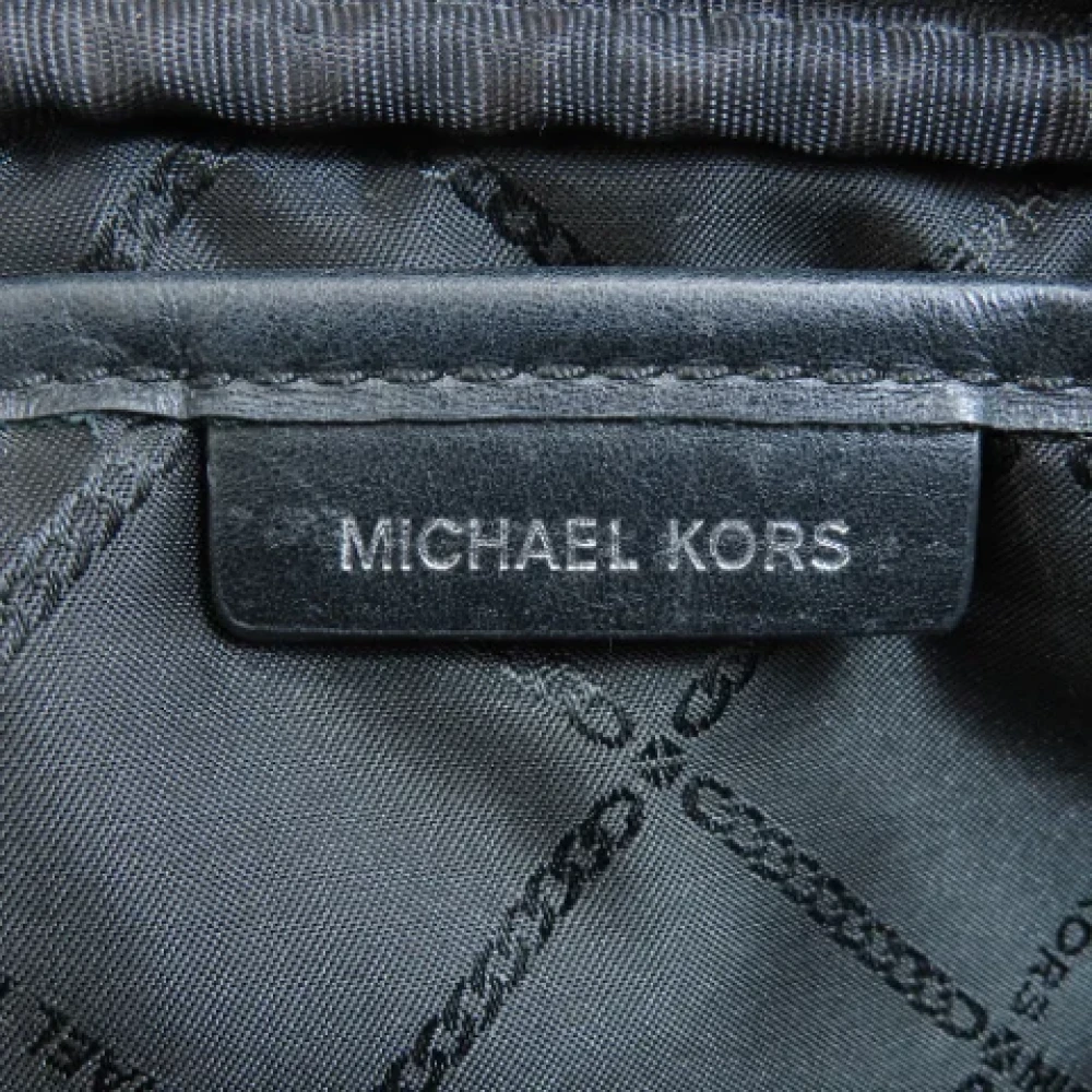Michael Kors Pre-owned Canvas shoulder-bags Black Dames