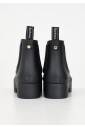 bottines-basses-noires-profil-haut