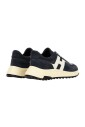 chaussures-en-cuir-de-veau-a-la-mode