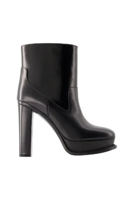 leather-boots