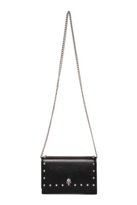 black-small-skull-crossbody-bag