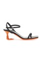 sandales-en-cuir-patte-de-canard