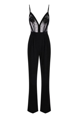 robe-noire-overall-elegante-polyvalente