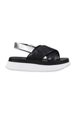 black-crisscross-platform-sandals