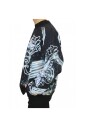 sweatshirt-noir-avec-impression-spatiale