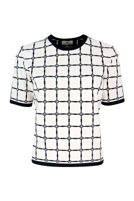 white-t-shirts-and-polos-with-gold-metal-buttons