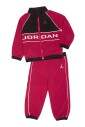 ensemble-rouge-wind-breaker-piping