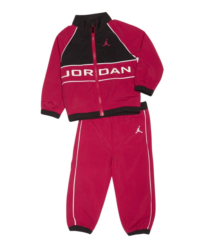 ensemble-rouge-wind-breaker-piping