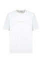white-t-shirt-casual-style