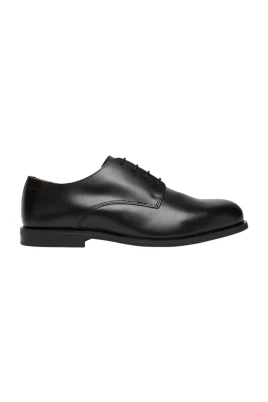 Eleganta lädersko med snörning