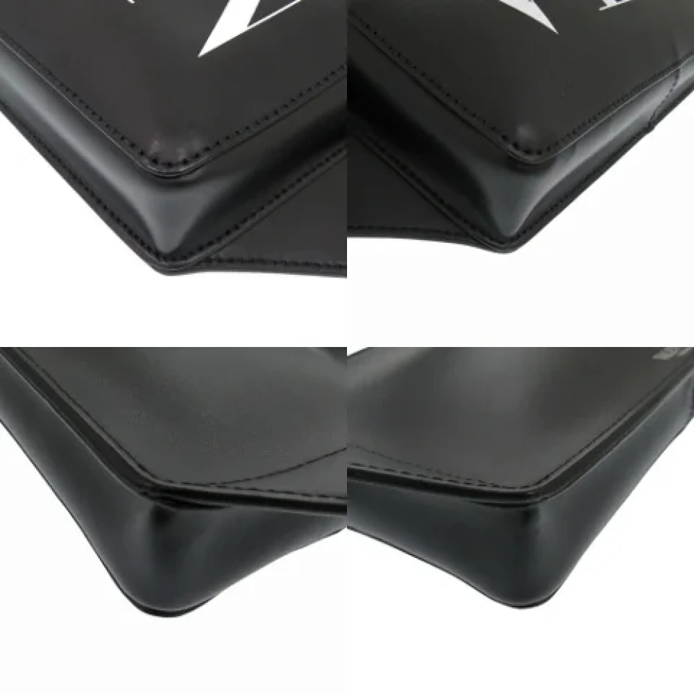 Valentino Vintage Pre-owned Leather crossbody-bags Black Heren