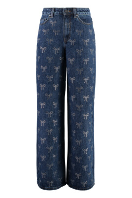 wide-leg-jeans