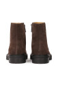 bruine-suede-laarzen-met-treps-zool