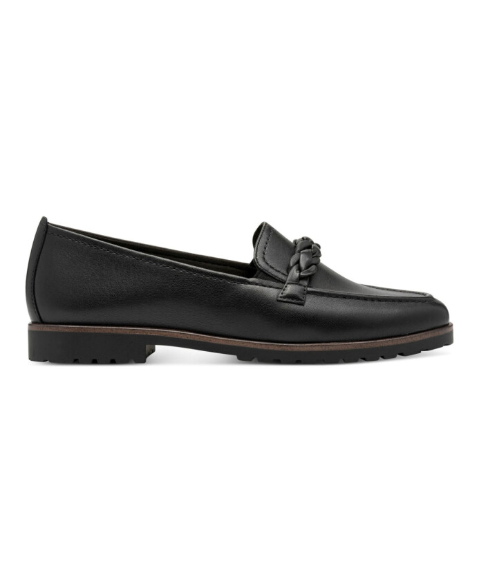 black-closed-loafers-for-women