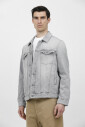 denim-jacket-with-pockets