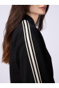 soft-touch-sweatshirt-with-contrasting-profiles
