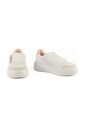 sneakers-semelle-en-caoutchouc-modele-sneaker