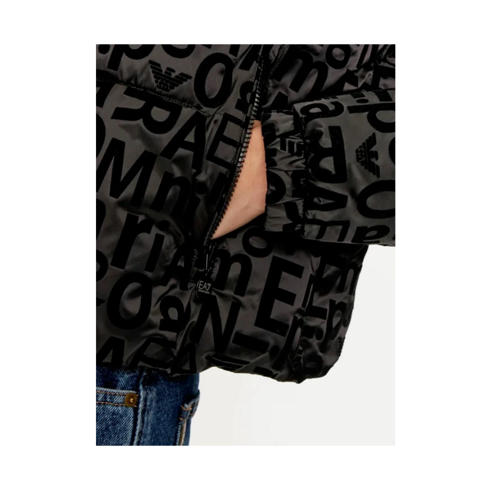 Emporio Armani EA7 Zwarte Jassen met Hoge Kraag Capuchon Black Dames