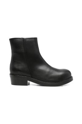 Lerato Boot