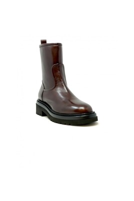 brown-leather-ankle-boots-stylish