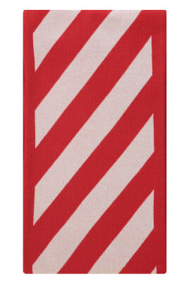 double-face-arrow-scarf