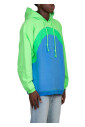 sweat-a-capuche-rainbow-bleu-pour-un-look-colore