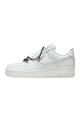 Air Force 1 07 Low Lädersneakers