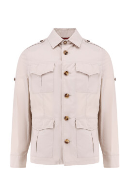 stylish-jackets-with-button-closure