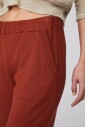 pantalon-jogger-marron