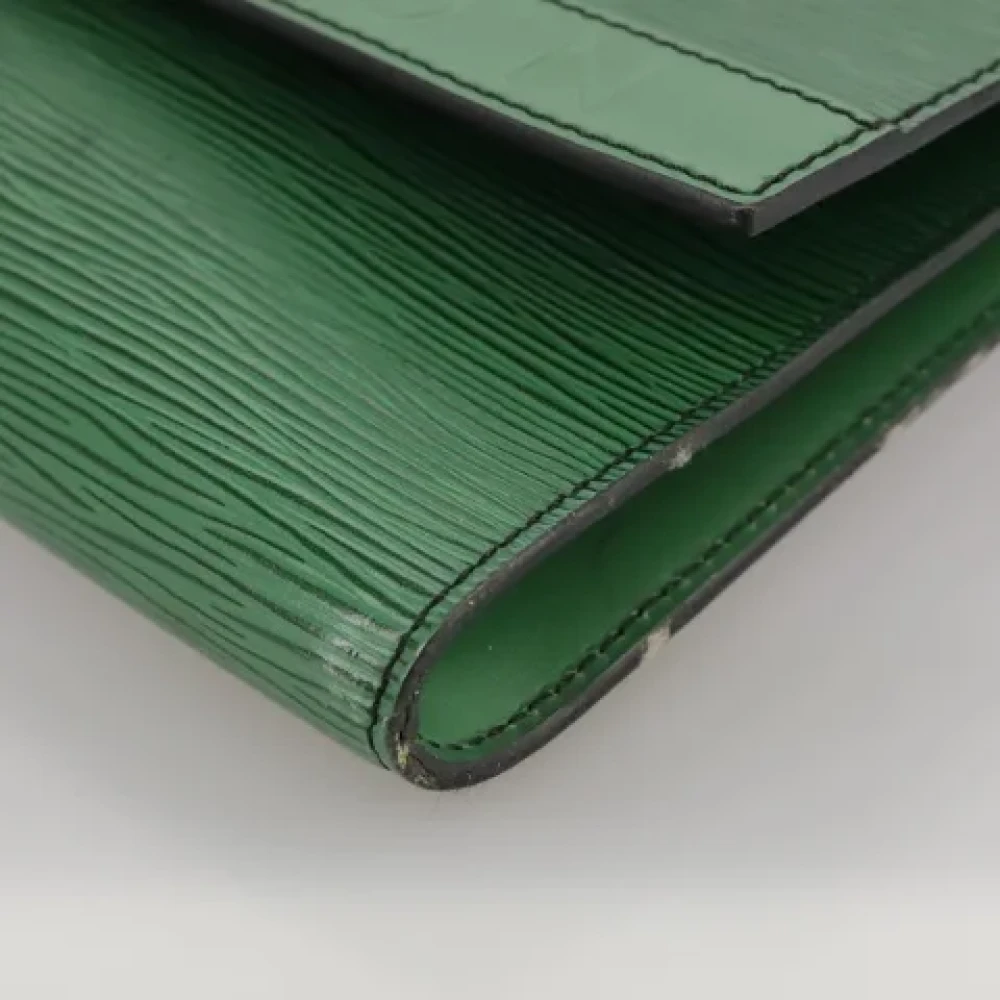 Louis Vuitton Vintage Pre-owned Leather clutches Green Dames