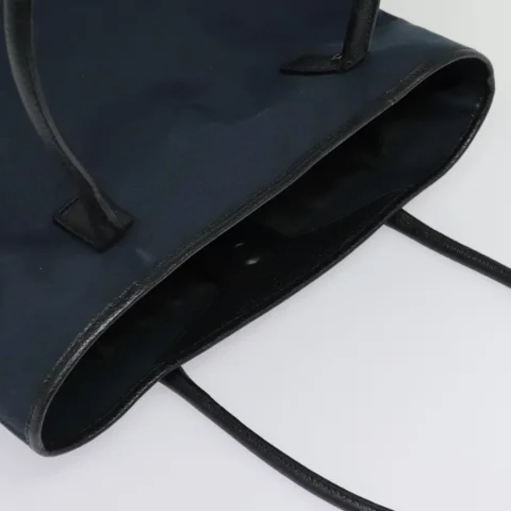 Salvatore Ferragamo Pre-owned Canvas shoulder-bags Blue Dames