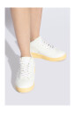 sports-shoes-with-logo