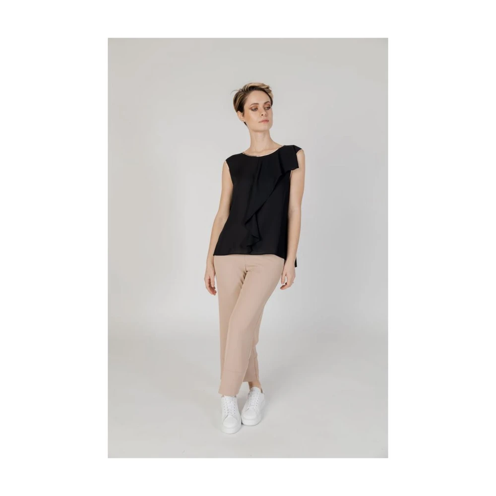 Alviero Martini 1a Classe Zwarte Polyester Korte Mouw Blouse Black Dames