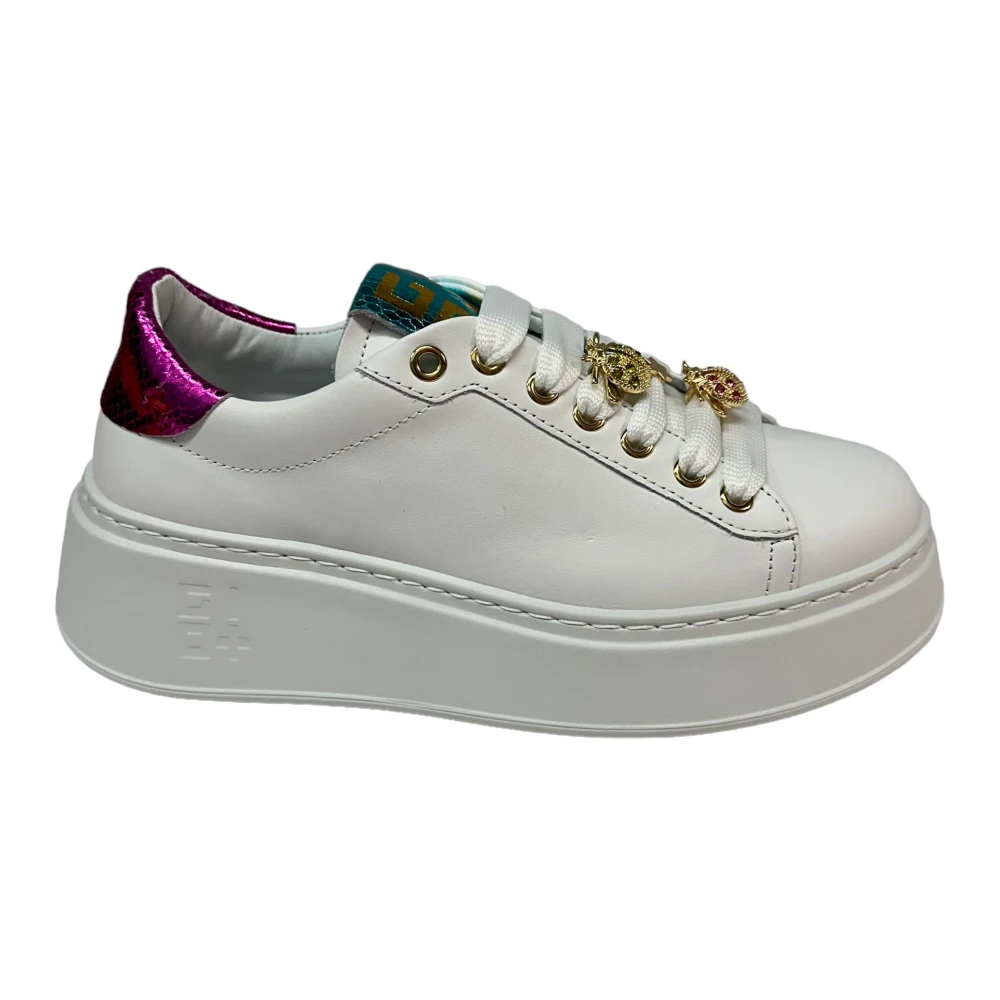 Gio+ Witte kalfsleren sneaker met verwijderbare accessoires White Dames