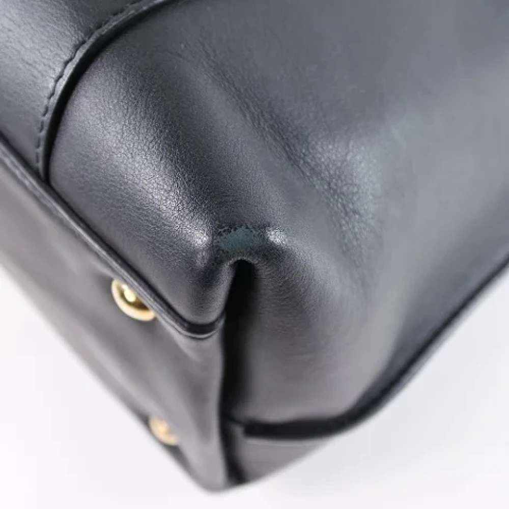Salvatore Ferragamo Pre-owned Leather handbags Black Dames