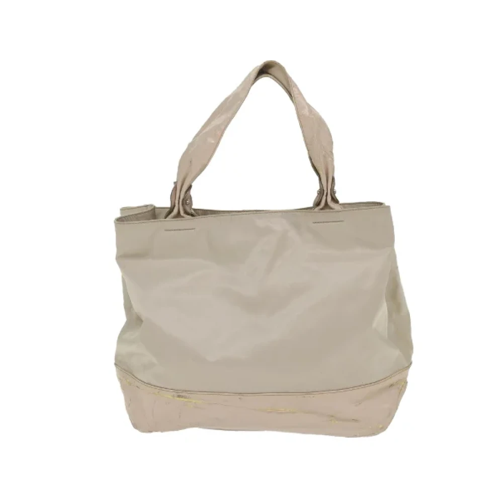 Salvatore Ferragamo Pre-owned Nylon shoulder-bags Beige Dames