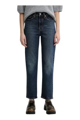 Wedgie Straight Jeans