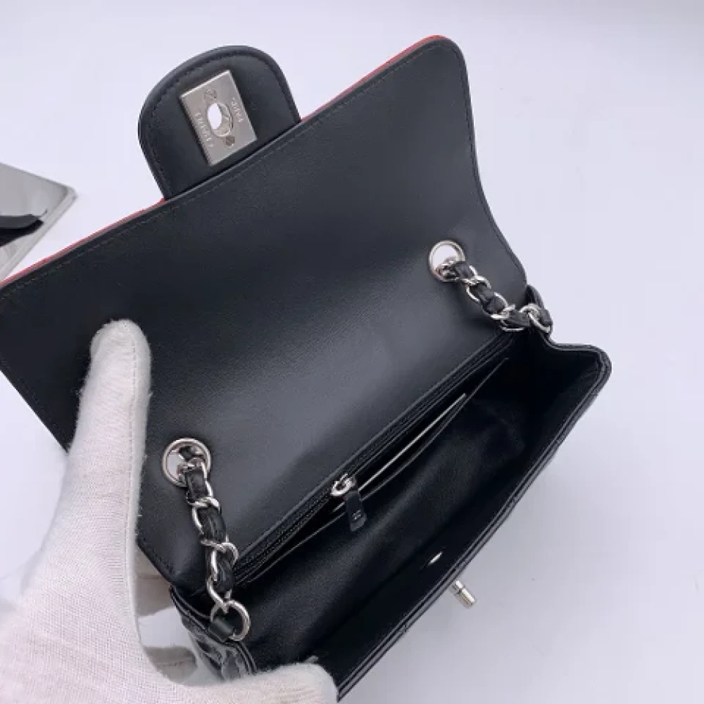 Chanel Vintage Pre-owned Leather chanel-bags Red Dames