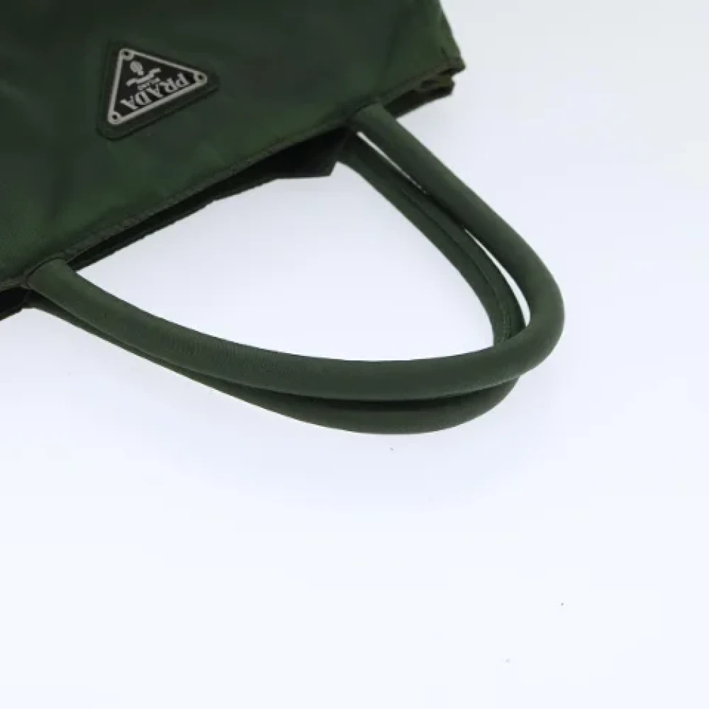 Prada Vintage Pre-owned Nylon handbags Green Dames