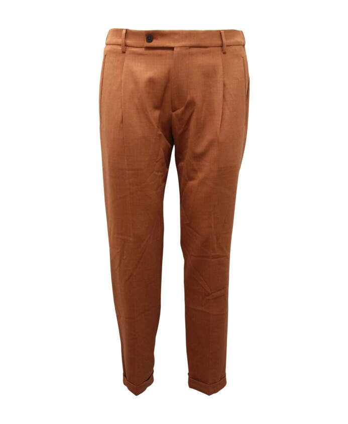 italian-style-trousers-in-khaki