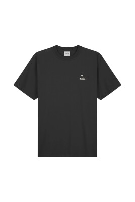 heart-logo-t-shirt