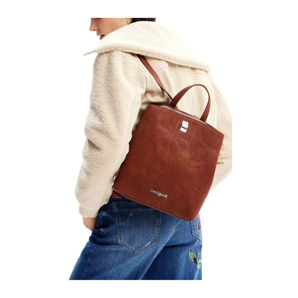 Desigual Stijlvolle Polyurethaan Damesrugzak Brown Dames