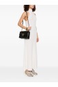 sac-en-cuir-noir-avec-details-dores