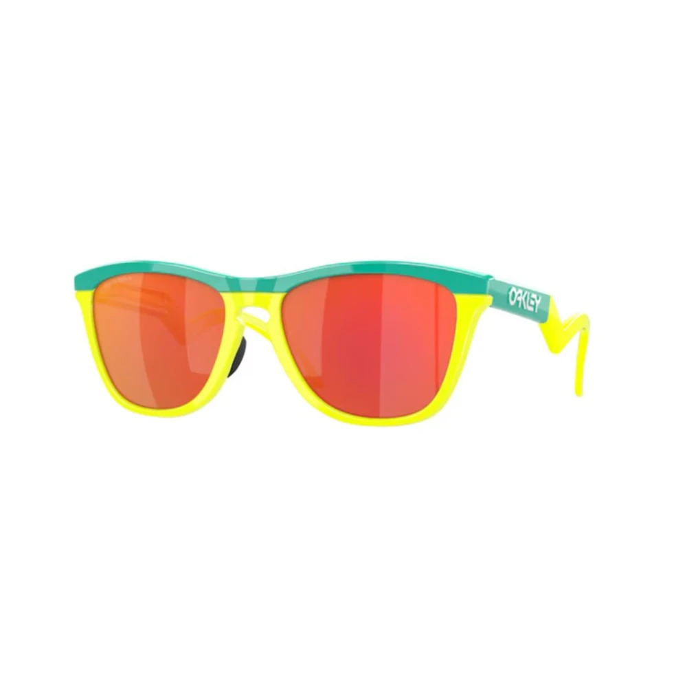 Oakley Unisex Sporty Sunglasses For Outdoor Activities