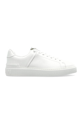 chaussures-de-sport-b-court