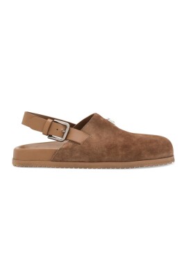 brown-sandals-boston-style
