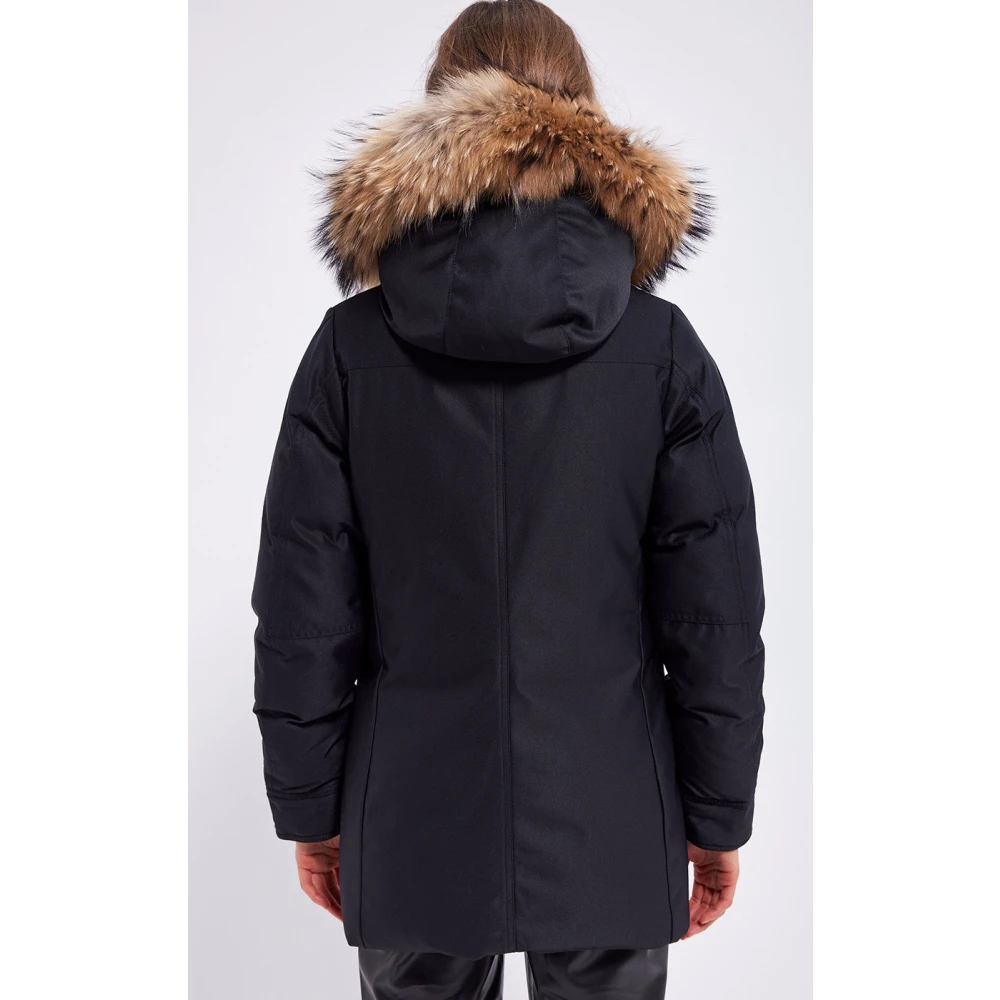 Pyrenex Zwarte Bordeaux Parka met Fin Raccoon Bont Black Dames