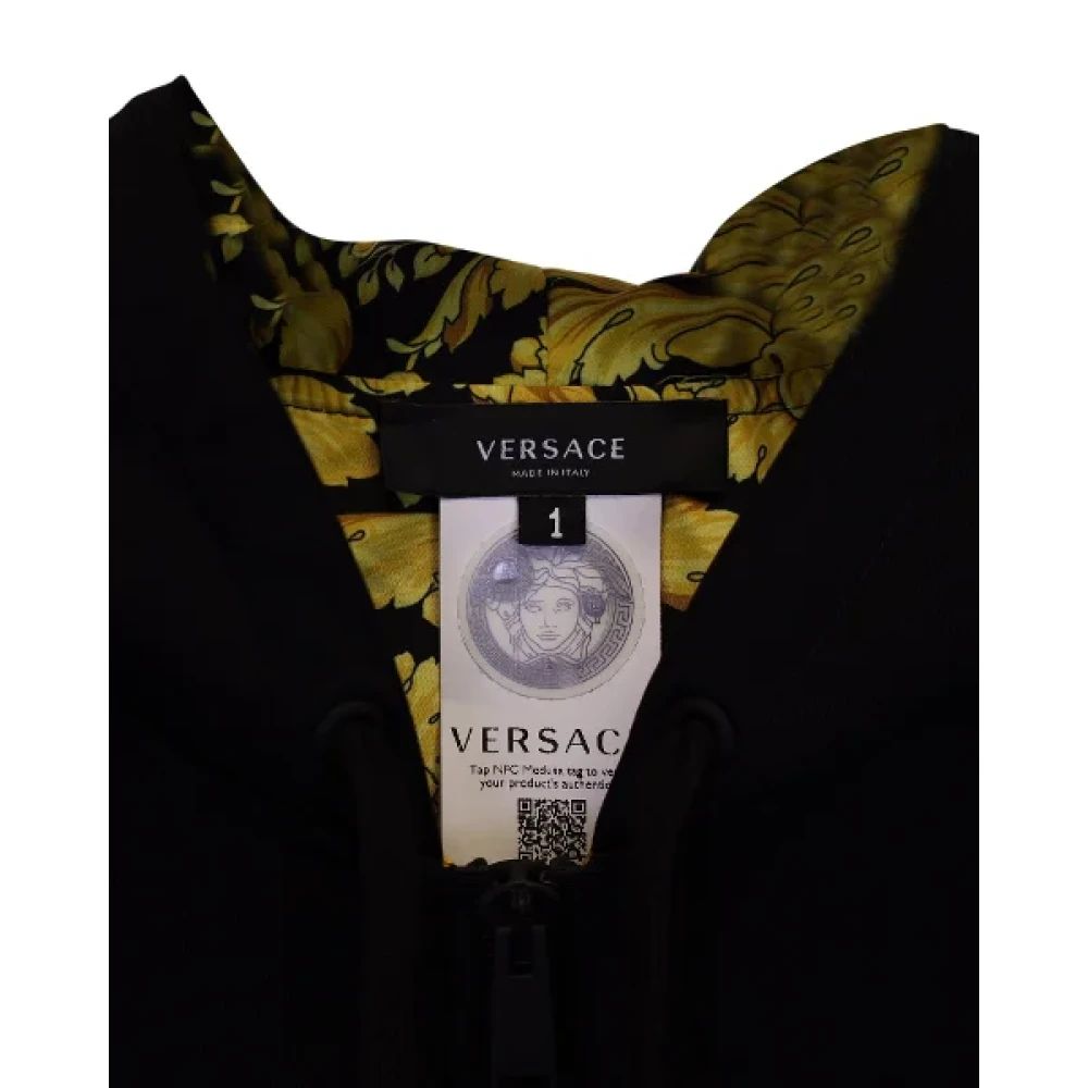 Versace Pre-owned Polyester tops Black Dames